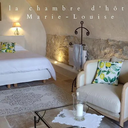 D'antonine, Marie-louise